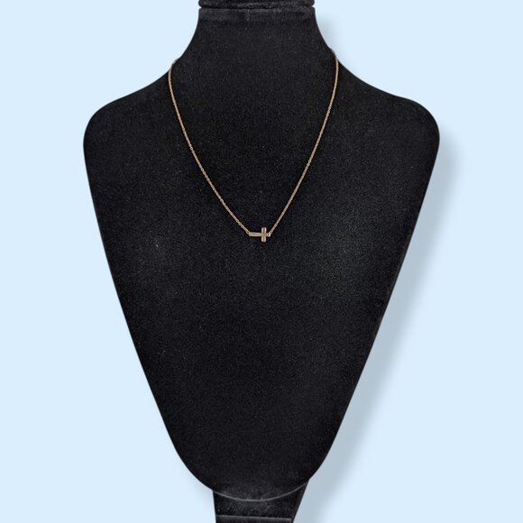 Marina de Buchi Dainty GP Crucifix Necklace - Picture 2 of 6